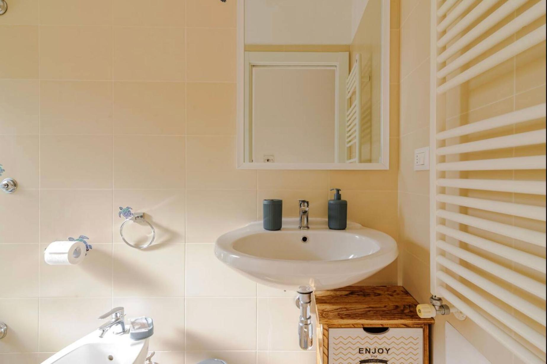 Indipendence Home Brindisi Ngoại thất bức ảnh